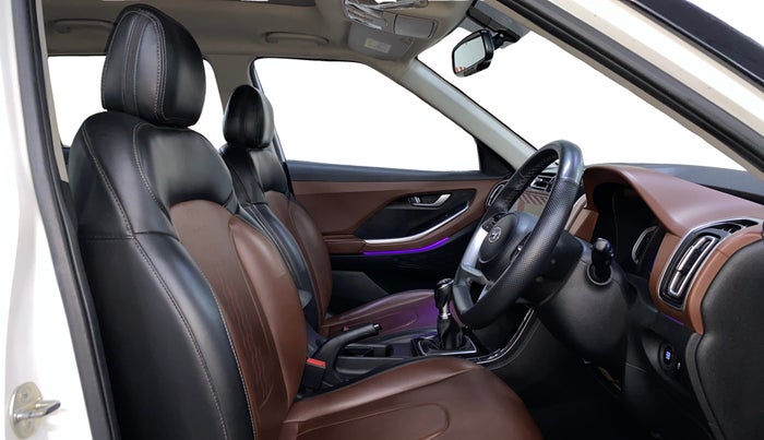 2022 Hyundai ALCAZAR PRESTIGE 2.0 MT 7STR, Petrol, Manual, 26,698 km, Right Side Front Door Cabin