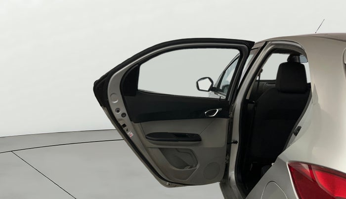 2018 Tata Tiago XZ PETROL, Petrol, Manual, 45,504 km, LHS Rear Door