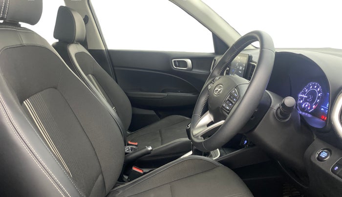 2019 Hyundai VENUE SX 1.0 (O) TURBO, Petrol, Manual, 30,983 km, Right Side Front Door Cabin