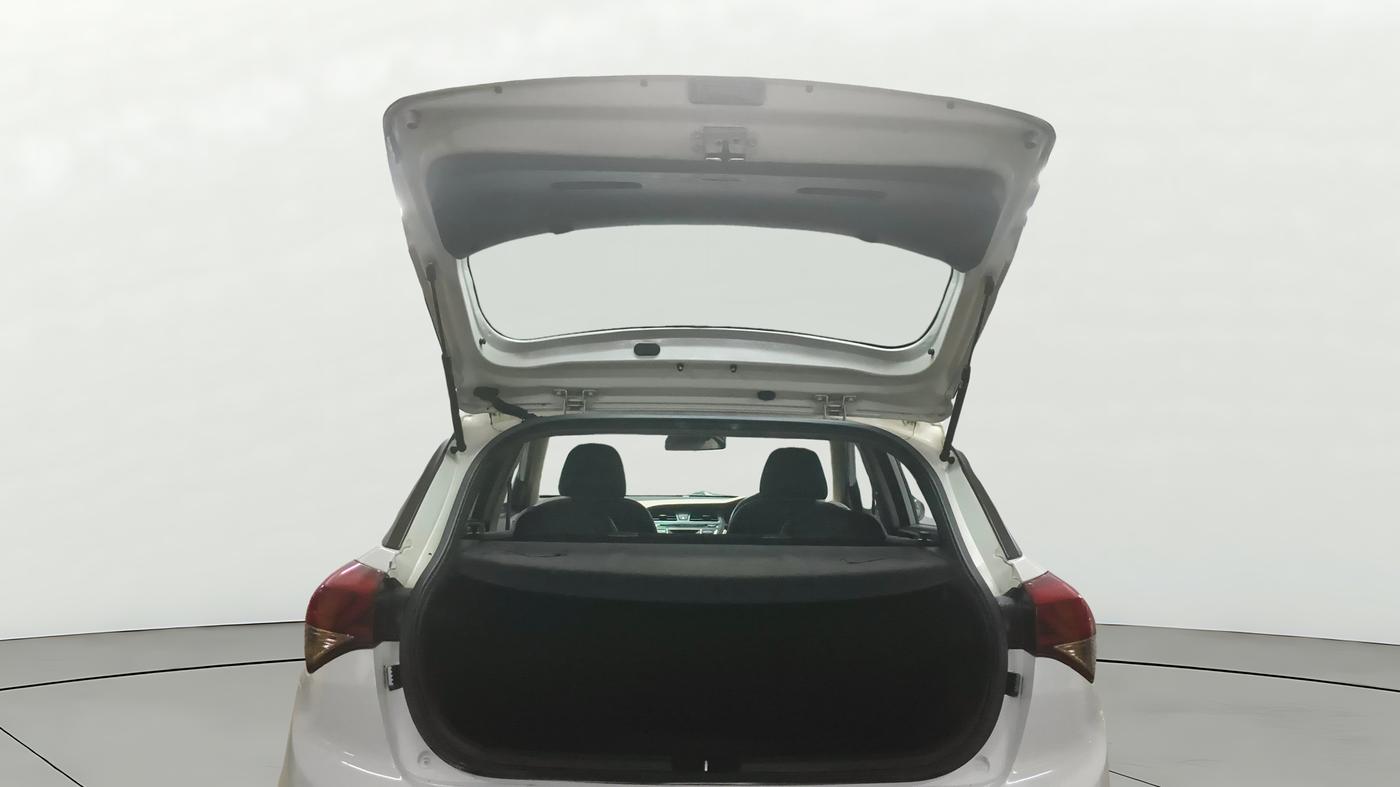 2015 Hyundai Elite i20 MAGNA 1.2, Petrol, Manual, 91,244 km, Boot Door Open