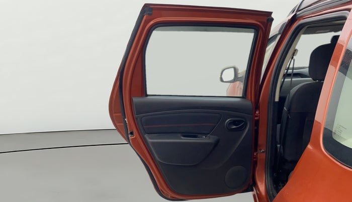 2018 Renault Duster RXS CVT, Petrol, Automatic, 88,063 km, LHS Rear Door