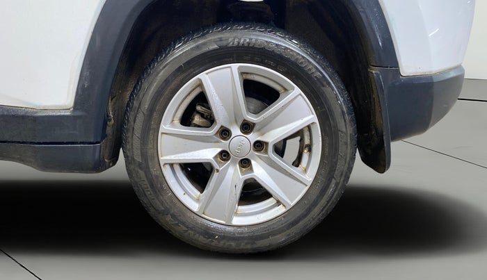 2021 Jeep Compass LONGITUDE (O) 2.0 DIESEL, Diesel, Manual, 1,08,615 km, Left Rear Wheel