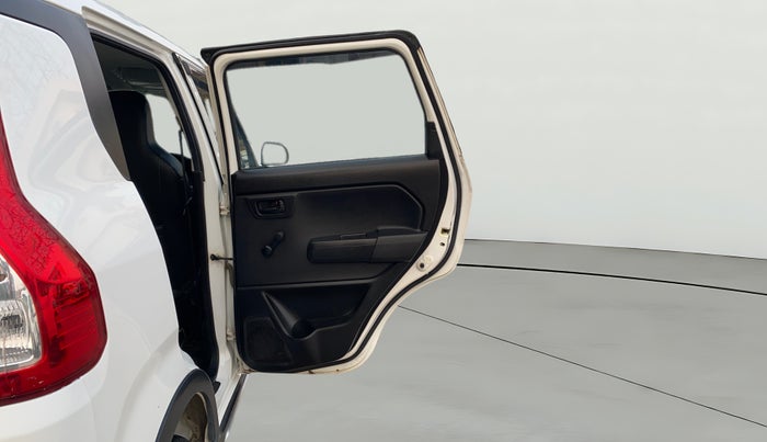 2021 Maruti New Wagon-R LXI CNG 1.0, CNG, Manual, 14,382 km, RHS Rear Door