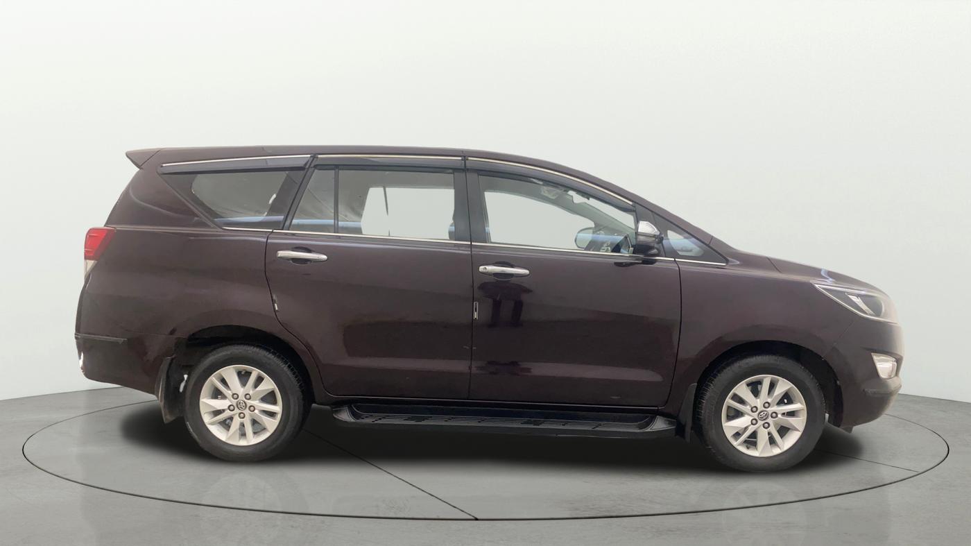 2018 Toyota Innova Crysta 2.4 VX 7 STR, Diesel, Manual, 84,050 km, Right Side View