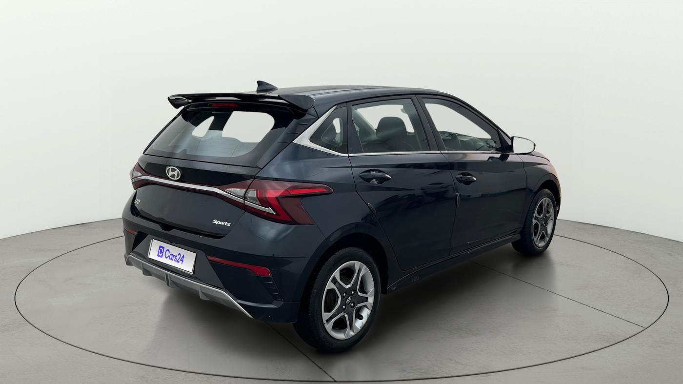 2024 Hyundai NEW I20 Sportz (O) 1.2 IVT, Petrol, Automatic, 37,895 km, Right Back Diagonal