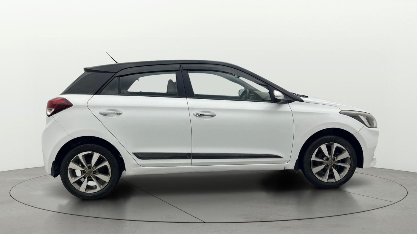 2015 Hyundai Elite i20 ASTA 1.2, Petrol, Manual, 1,03,321 km, Right Side View