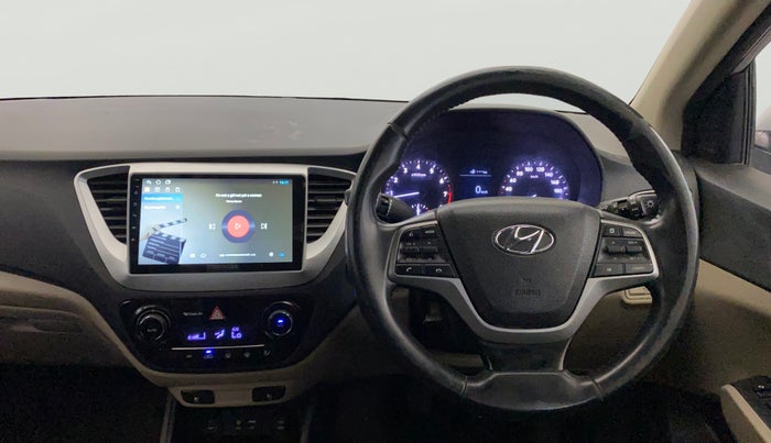 2017 Hyundai Verna 1.6 VTVT SX O, CNG, Manual, 63,998 km, Steering Wheel Close Up