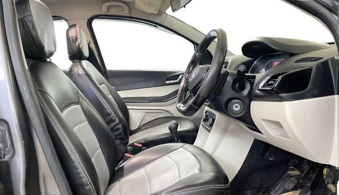 2022 Tata Tiago XZ PLUS CNG, CNG, Manual, 97,929 km, Right Side Front Door Cabin
