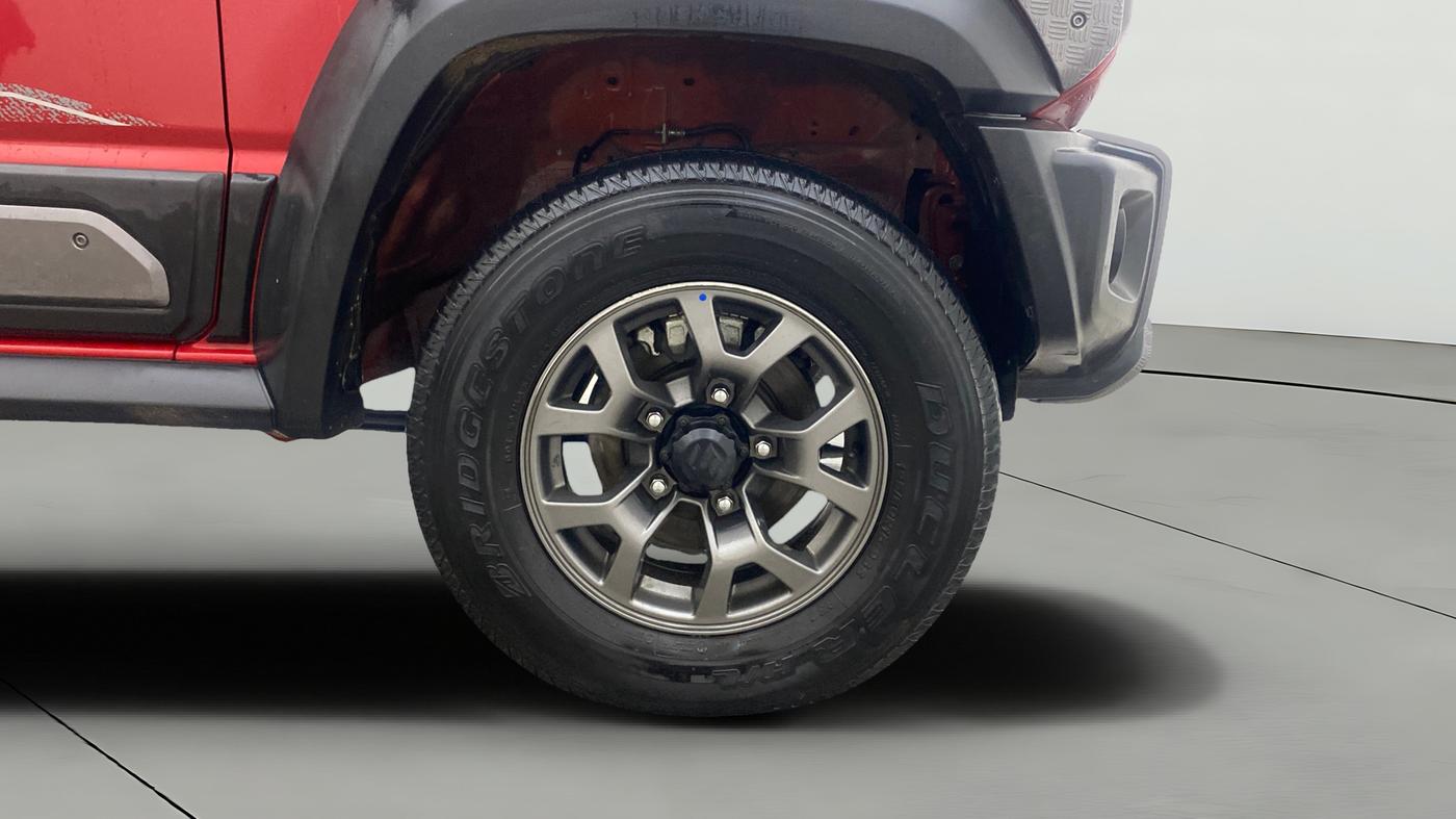 2023 Maruti JIMNY ALPHA ALL GRIP PRO MT, Petrol, Manual, 26,680 km, Right Front Wheel