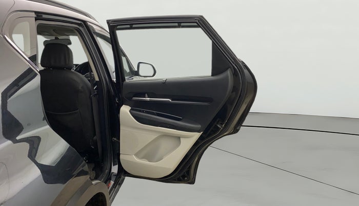 2021 KIA SONET HTX 1.0 IMT, Petrol, Manual, 1,04,326 km, RHS Rear Door