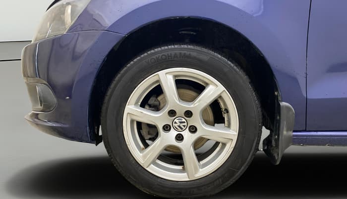 2013 Volkswagen Vento HIGHLINE PETROL AT, Petrol, Automatic, 74,967 km, Left Front Wheel