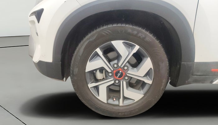 2022 KIA SONET HTX 1.0 IMT, Petrol, Manual, 17,963 km, Left Front Wheel