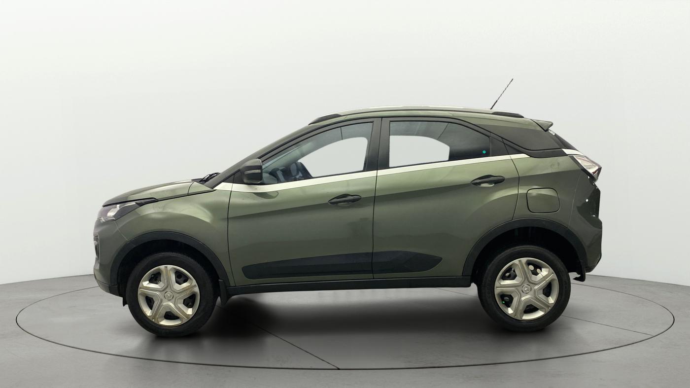 2021 Tata NEXON XMA SUNROOF PETROL, Petrol, Automatic, 45,261 km, Left Side