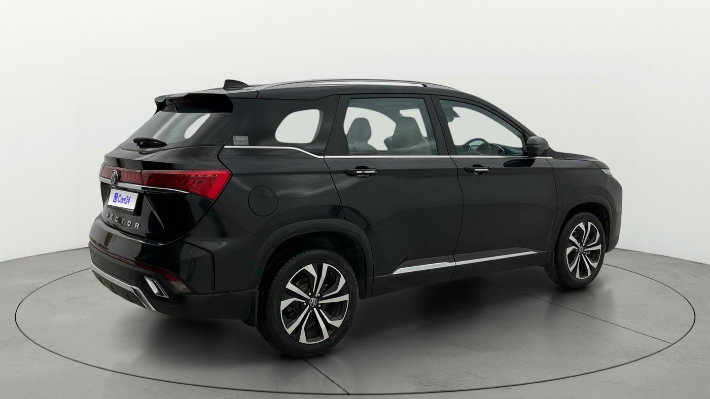 2023 MG HECTOR SMART PRO 1.5 TURBO MT PETROL, Petrol, Manual, 18,024 km, Right Back Diagonal