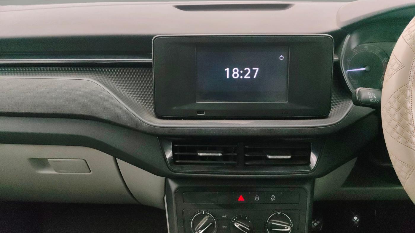 2022 Skoda KUSHAQ ACTIVE 1.0L TSI MT, Petrol, Manual, 96,069 km, Air Conditioner