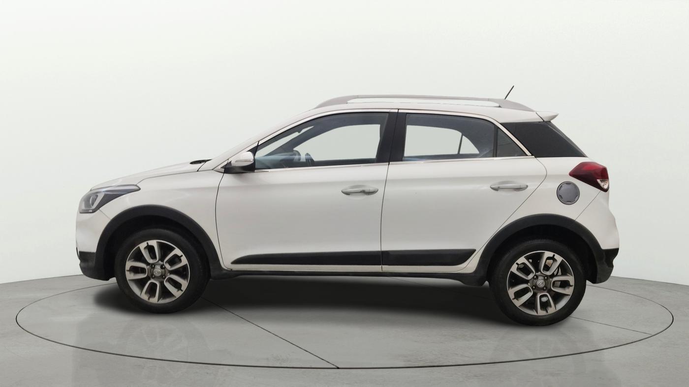 2017 Hyundai i20 Active 1.2 SX, Petrol, Manual, 60,992 km, Left Side