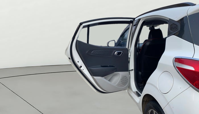 2022 Hyundai GRAND I10 NIOS ASTA AMT 1.2 KAPPA VTVT, Petrol, Automatic, 6,976 km, LHS Rear Door