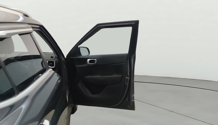 2021 Hyundai VENUE SX PLUS 1.0 TURBO DCT, Petrol, Automatic, 90,189 km, RHS Front Door