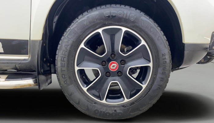 2018 Renault Duster RXS CVT, Petrol, Automatic, 24,428 km, Right Front Wheel