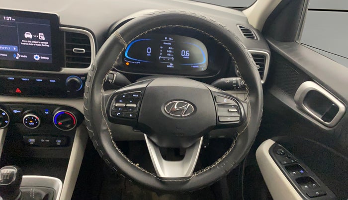 2022 Hyundai VENUE S(O) 1.2, Petrol, Manual, 24,974 km, Steering Wheel Close Up