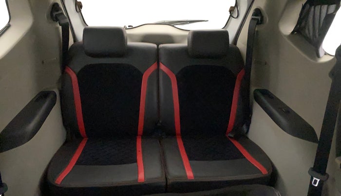 2022 Renault TRIBER RXZ AMT, Petrol, Automatic, 41,145 km, Third Seat Row ( optional )