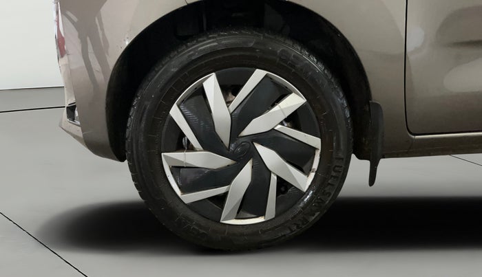 2021 Datsun Redi Go A, Petrol, Manual, 29,435 km, Left Front Wheel