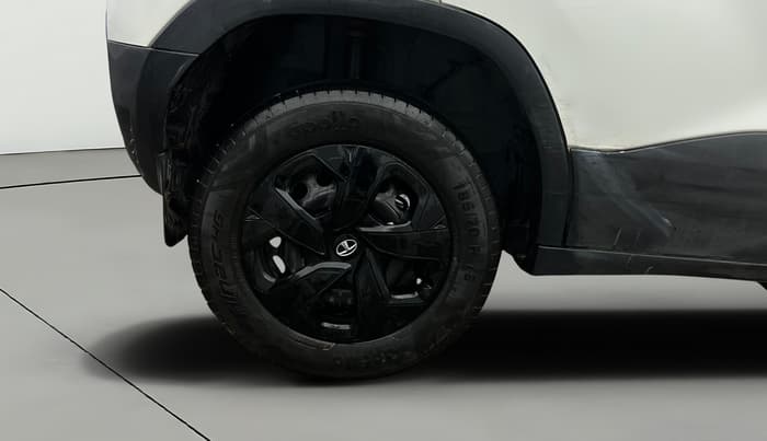 2022 Tata PUNCH ADVENTURE MT, Petrol, Manual, 23,927 km, Right Rear Wheel