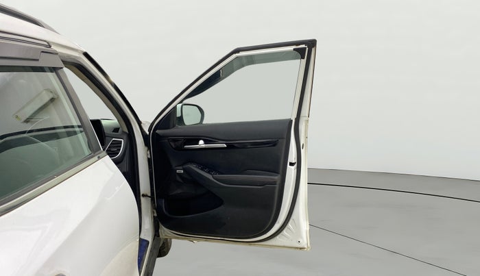 2020 KIA SELTOS GTX PLUS AT 1.5 DIESEL, Diesel, Automatic, 31,482 km, RHS Front Door