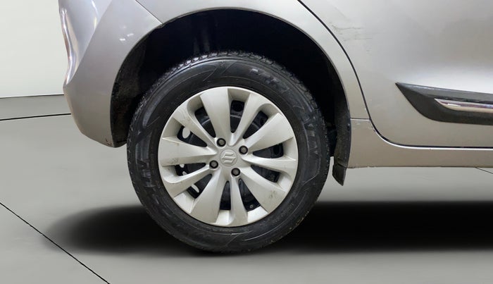2018 Maruti Baleno DELTA PETROL 1.2, Petrol, Manual, 25,585 km, Right Rear Wheel