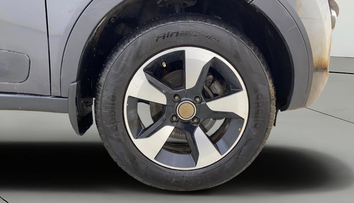 2018 Tata NEXON XZ PLUS PETROL, Petrol, Manual, 86,344 km, Right Front Wheel