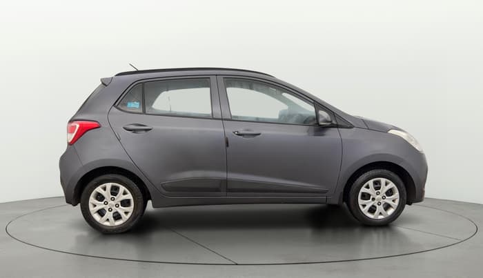 2016 Hyundai Grand i10 SPORTZ 1.2 KAPPA VTVT, Petrol, Manual, 82,996 km, Right Side View