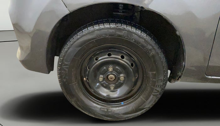 2018 Maruti Alto 800 LXI, Petrol, Manual, 35,694 km, Left Front Wheel