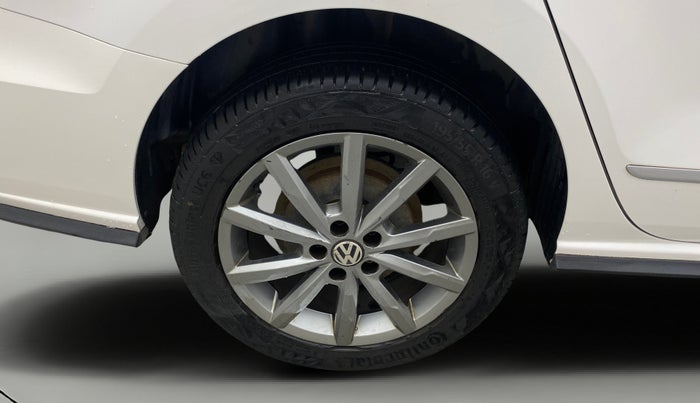2020 Volkswagen Vento HIGHLINE PLUS 1.0L TSI AT, Petrol, Automatic, 92,609 km, Right Rear Wheel