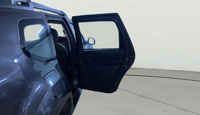 2018 Renault Duster 85 PS RXS MT DIESEL, Diesel, Manual, 87,335 km, RHS Rear Door