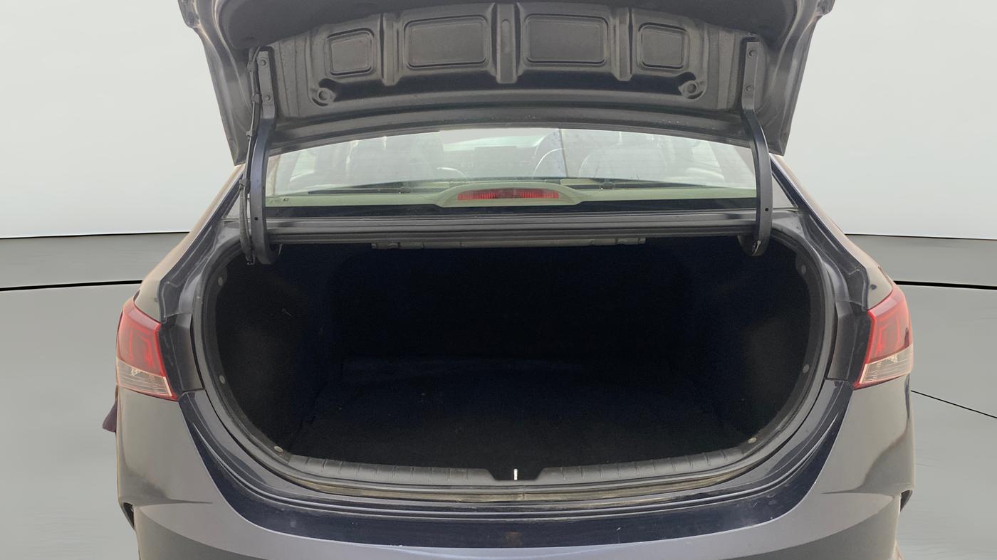 2022 Hyundai Verna SX (O) 1.5 VTVT IVT, Petrol, Automatic, 43,765 km, Boot Open Zoomed View