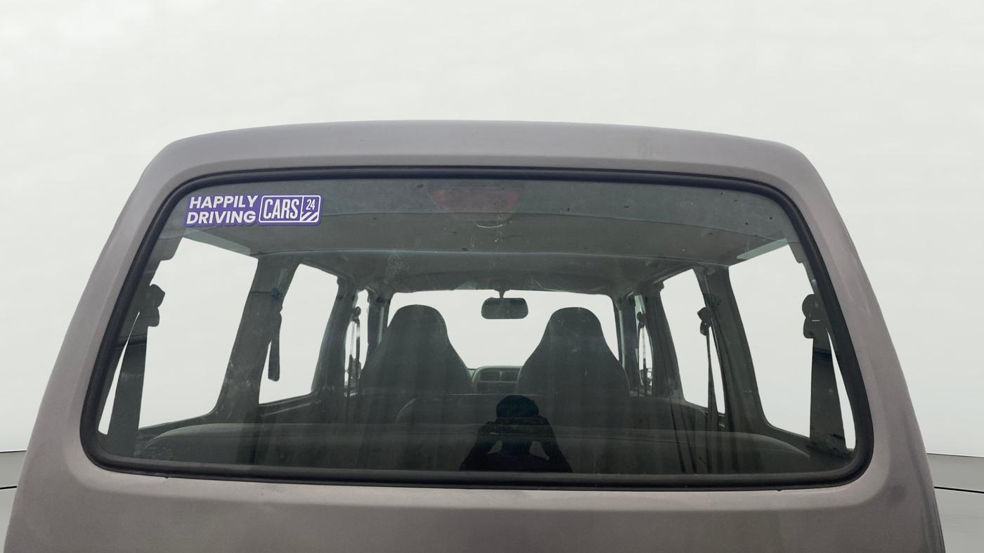 2016 Maruti Eeco 7 STR, Petrol, Manual, 33,663 km, Rear Windshield