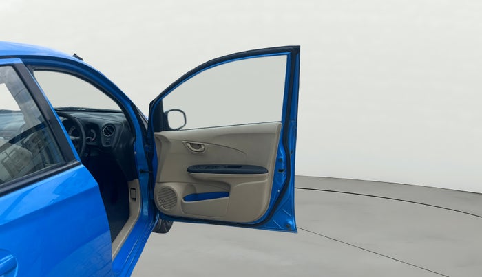 2014 Honda Brio S MT, Petrol, Manual, 40,870 km, RHS Front Door