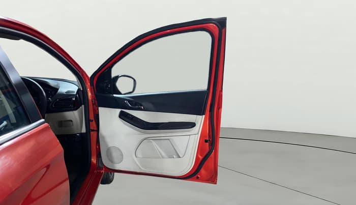 2024 Tata Tiago XZ PLUS PETROL, Petrol, Manual, 8,146 km, RHS Front Door
