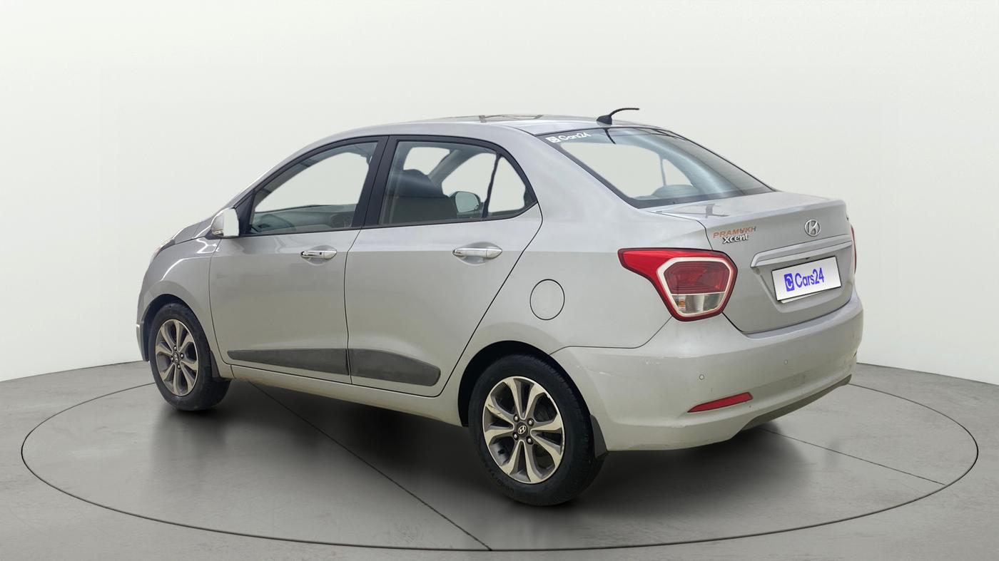 2015 Hyundai Xcent SX AT 1.2 (O), Petrol, Automatic, 19,691 km, Left Back Diagonal