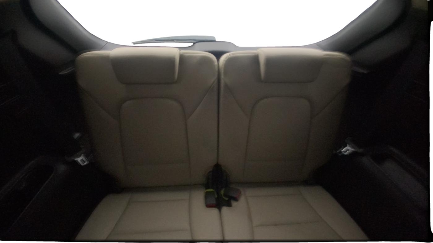 2015 Hyundai Santa Fe 4 WD AT, Diesel, Automatic, 67,536 km, Third Seat Row ( optional )