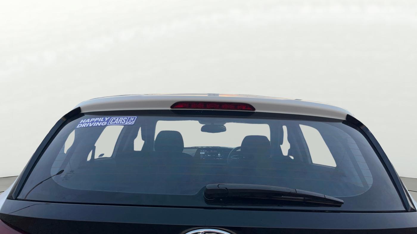 2023 Hyundai NEW I20 ASTA (O) 1.2 MT, Petrol, Manual, 19,450 km, Rear Windshield