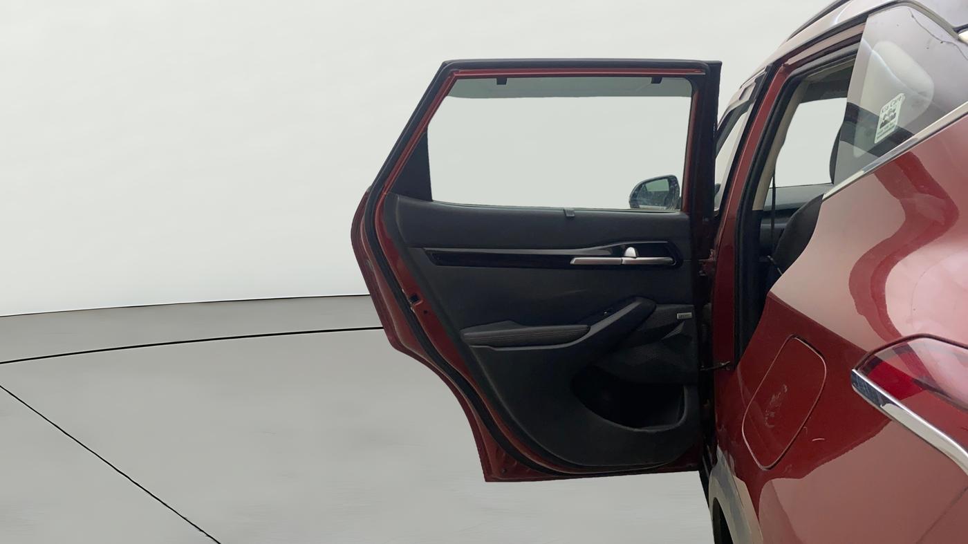 2021 KIA SELTOS GTX PLUS AT 1.5 DIESEL, Diesel, Automatic, 1,23,234 km, LHS Rear Door