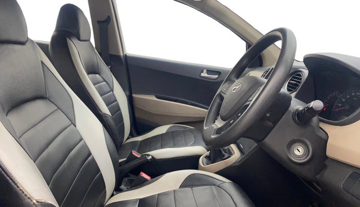 2017 Hyundai Xcent SX 1.2, Petrol, Manual, 89,335 km, Right Side Front Door Cabin