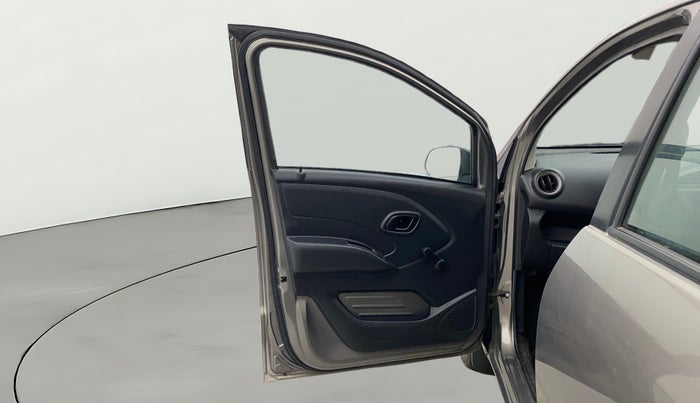 2018 Datsun Redi Go A, Petrol, Manual, 31,349 km, LHS Front Door