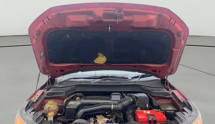 2020 Mahindra XUV300 W8 (O) 1.5 DIESEL, Diesel, Manual, 1,10,988 km, Open Bonet