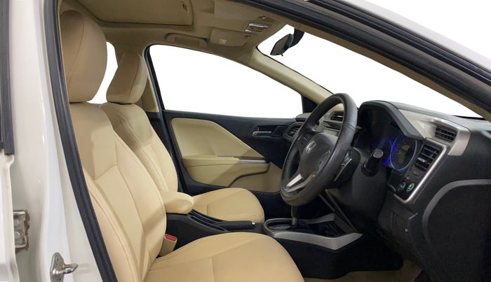 2016 Honda City 1.5L I-VTEC VX CVT, Petrol, Automatic, 61,645 km, Right Side Front Door Cabin