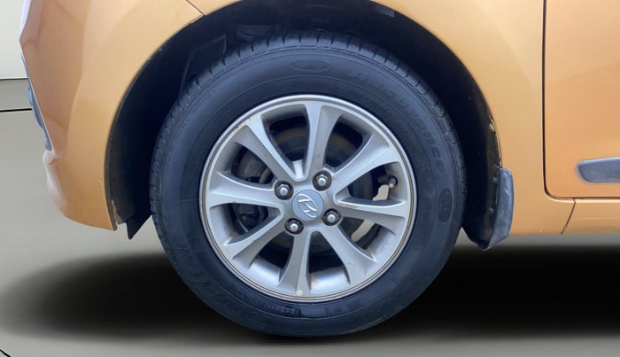 2016 Hyundai Grand i10 ASTA (O) AT 1.2 KAPPA VTVT, Petrol, Automatic, 64,215 km, Left Front Wheel