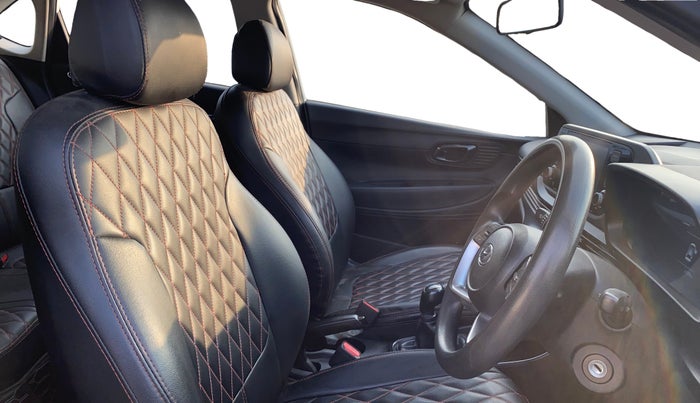 2023 Hyundai NEW I20 SPORTZ 1.2 MT, Petrol, Manual, 61,225 km, Right Side Front Door Cabin