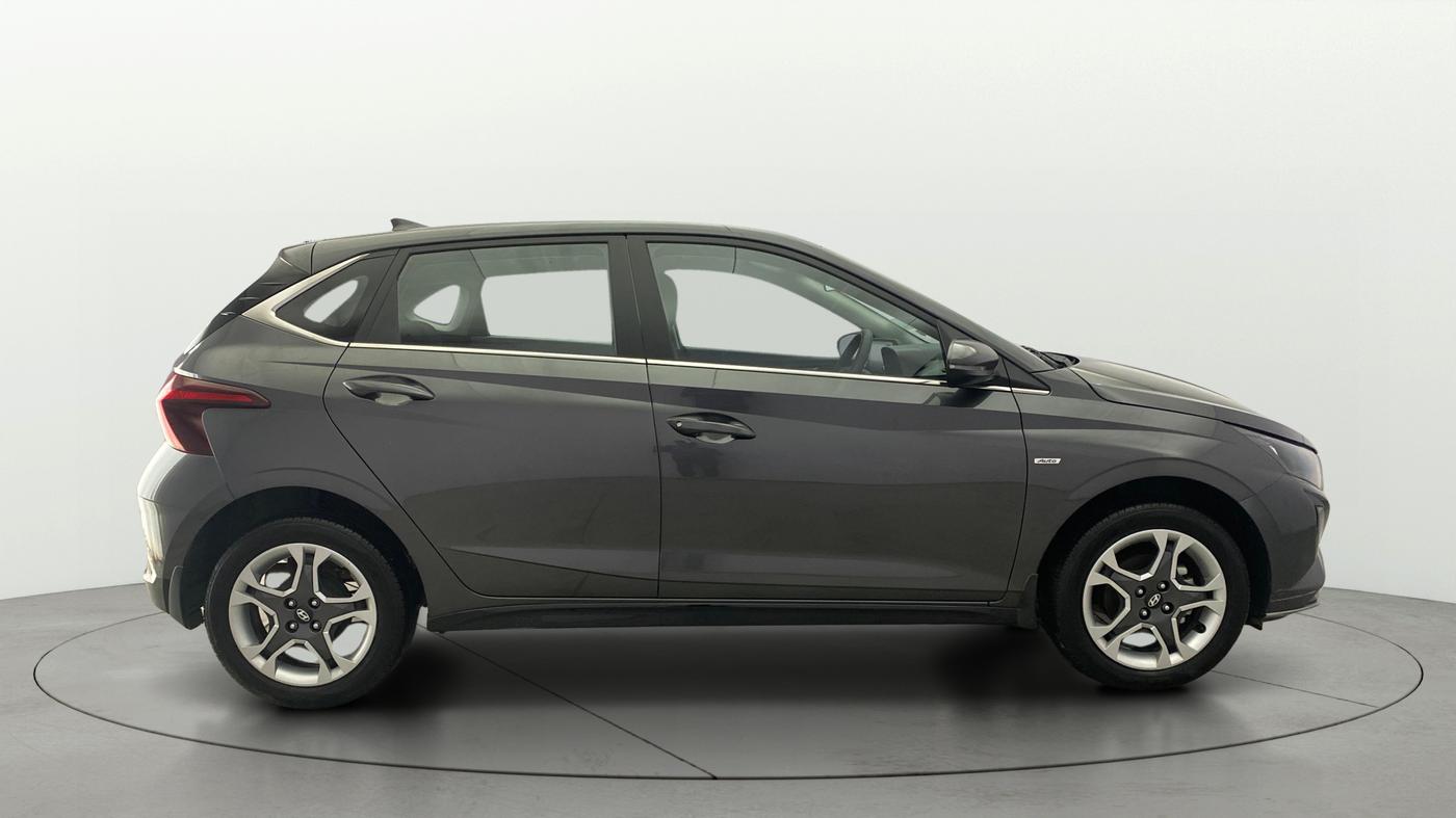 2024 Hyundai NEW I20 SPORTZ 1.2 IVT, Petrol, Automatic, 12,985 km, Right Side View