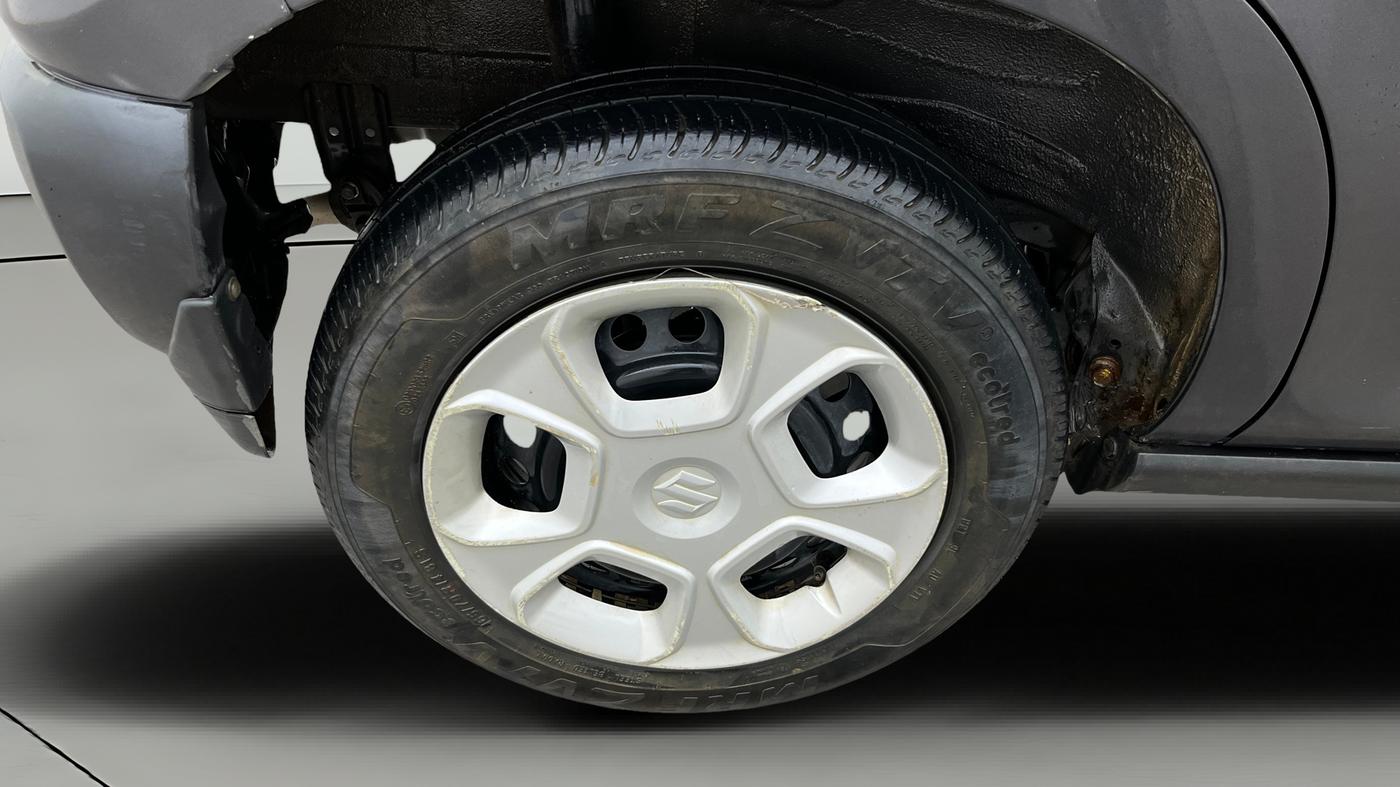2020 Maruti S PRESSO VXI+, Petrol, Manual, 22,009 km, Right Rear Wheel
